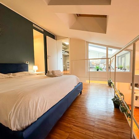 Navigli Design Apartment With Balcony ميلان المظهر الخارجي الصورة